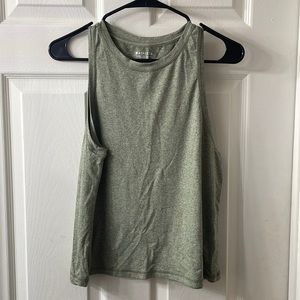 Athleta workout tee